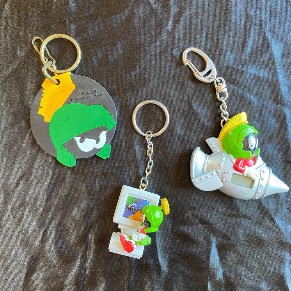 3- Marvin the Martian keychains